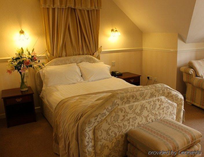 Worcester Bank House Hotel Spa & Golf; BW Premier Collection Bransford Habitación foto
